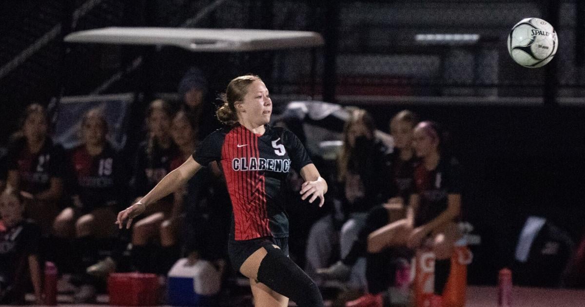 Western New York Fall Sports Landscape: Analyzing the September 30 High School Athletic Rankings