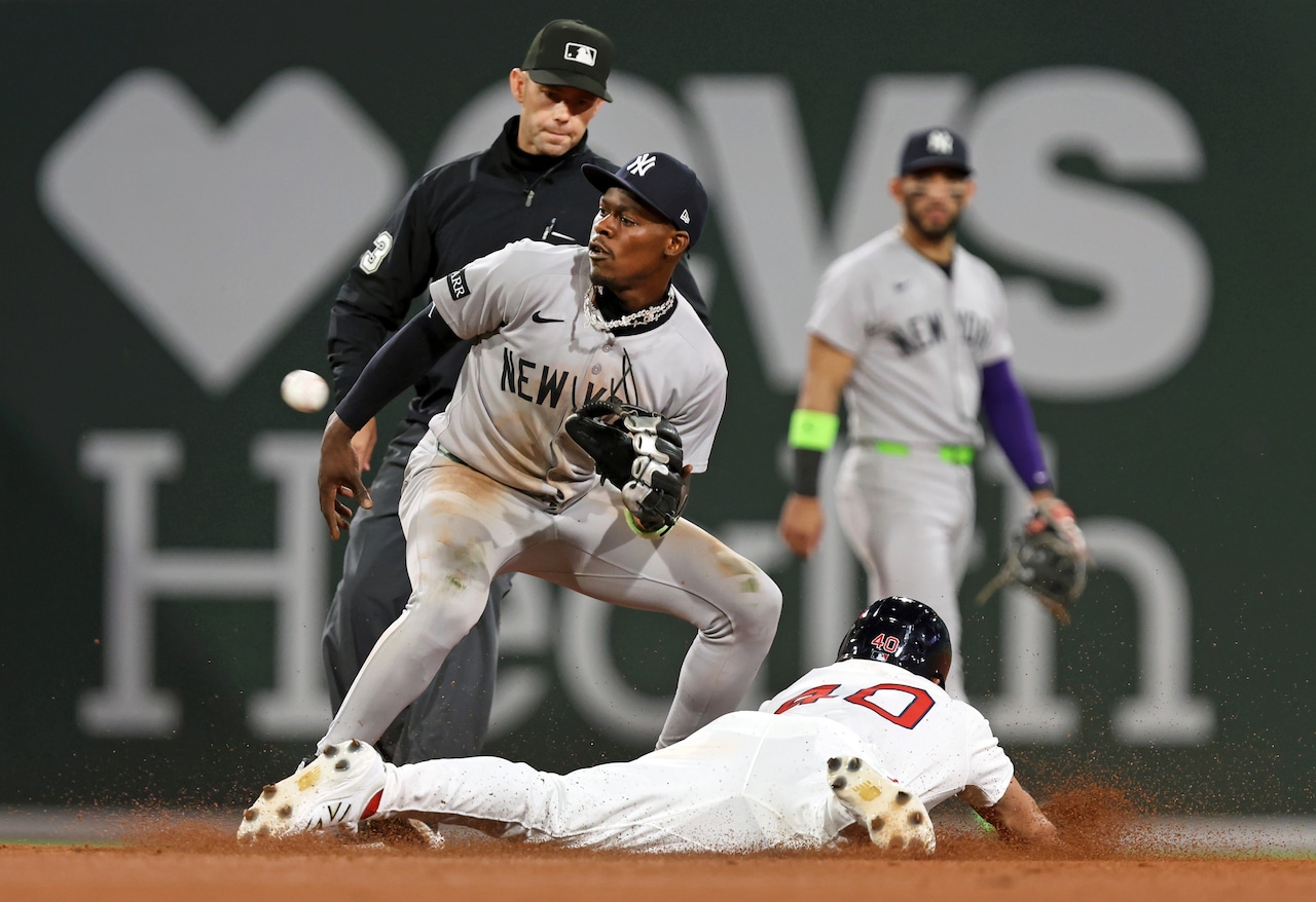 Yankees-Red Sox Wild Card Showdown: Your Complete Guide to Scoring Playoff Tickets and What’s at Stake